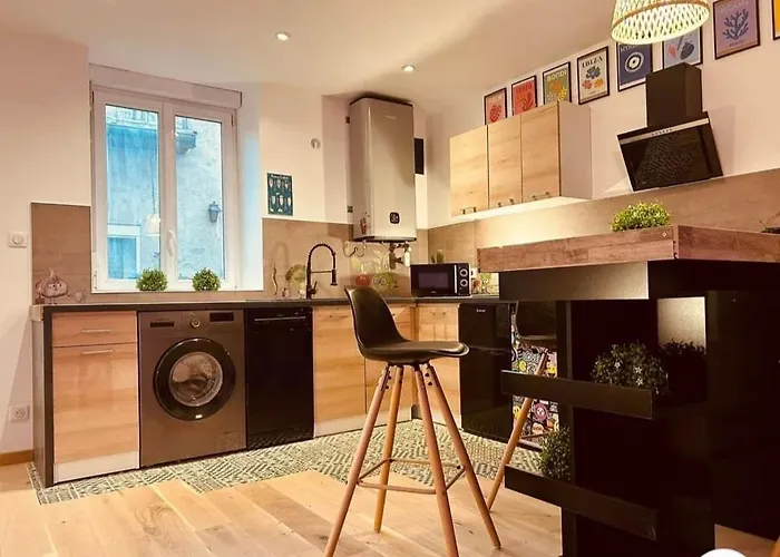 Triplex 4 Lits Simples Lägenhet